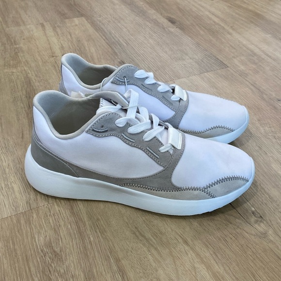 NEW Women’s A New Day Reign Sneakers - Picture 1 of 3